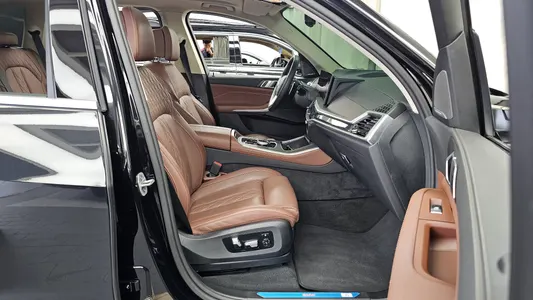 BMW X5 (G05) xDrive 50e xLine 2025 10