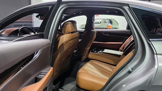 Genesis G80 (RG3) 2.5 2WD 2021 11