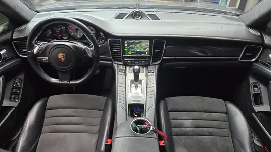 Porsche 파나메라 4.8 GTS 2014 7