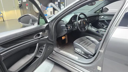 Porsche 파나메라 4.8 GTS 2014 10