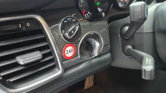 Porsche 파나메라 4.8 GTS 2014 19