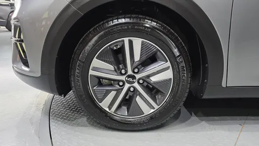 Kia 니로 1.6 HEV 2021 5