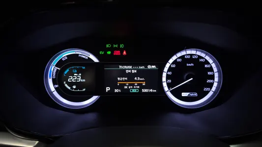 Kia 니로 1.6 HEV 2021 8