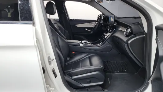 Mercedes-Benz GLC-Class X253 GLC350e 4MATIC 2018 26