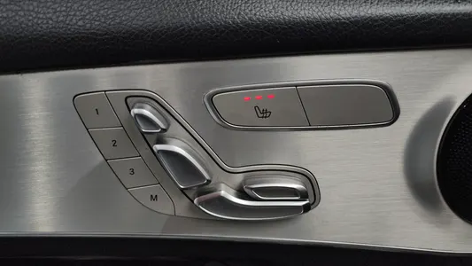 Mercedes-Benz GLC-Class X253 GLC350e 4MATIC 2018 32