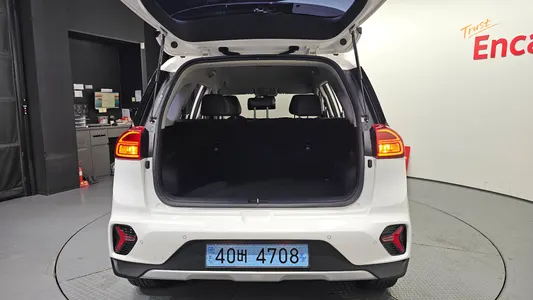 Kia 니로 플러스 2023 17