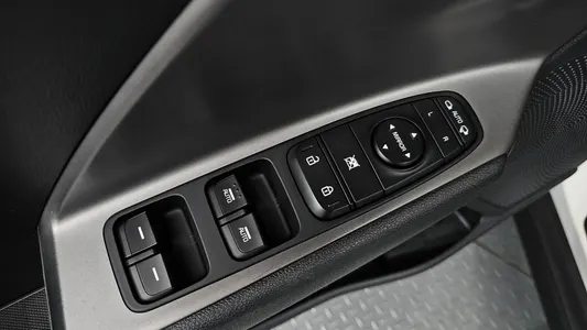 Kia 니로 플러스 2023 28