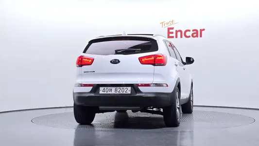 Kia R 2WD 2013 4
