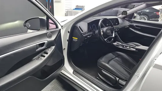 Hyundai (DN8) 2.0 LPG() 2019 10