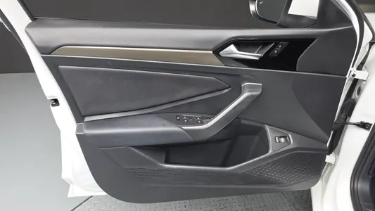Volkswagen 7 1.4 TSI 2021 24