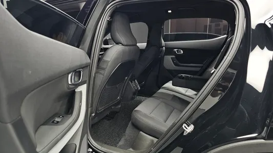 Polestar 2 2023 12