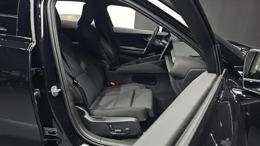 Polestar 2 2023 26