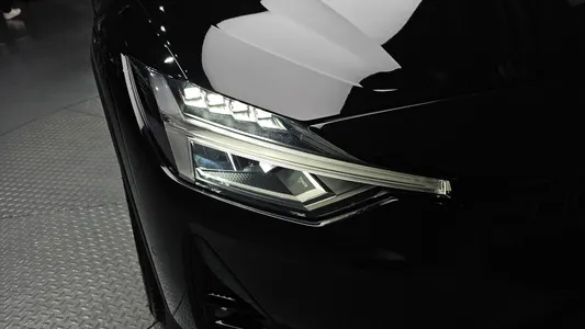 Polestar 2 2023 22