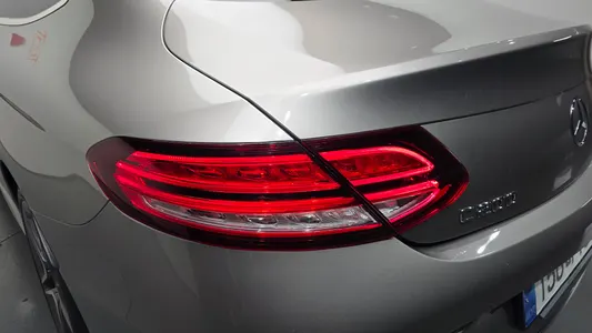 Mercedes-Benz C-Class W205 C200 2020 23