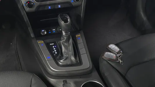 Hyundai AD 1.6 GDI 2017 9