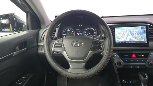 Hyundai AD 1.6 GDI 2017 13