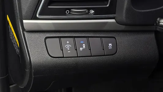 Hyundai AD 1.6 GDI 2017 14