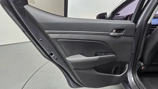 Hyundai AD 1.6 GDI 2017 22