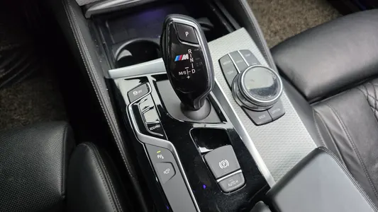 BMW 5 Series (G30) 520d xDrive M 2018 9