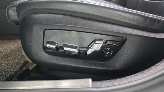 BMW 5 Series (G30) 520d xDrive M 2018 35