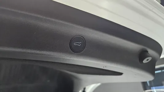 Tesla Y AWD 2022 20