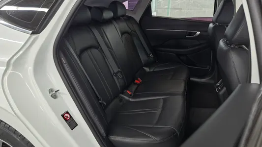 Hyundai (DN8) 2.0 LPG() 2020 12