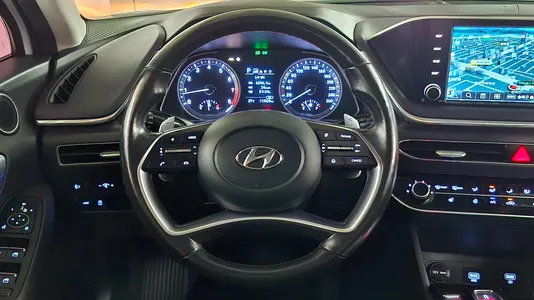 Hyundai (DN8) 2.0 LPG() 2020 13