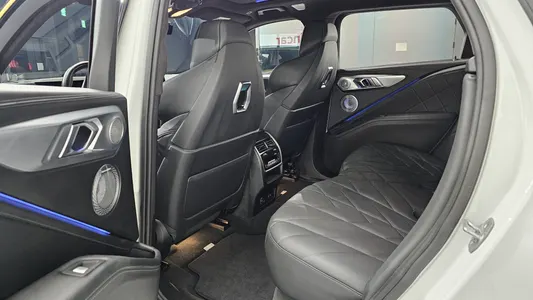 BMW XM (G09) 4.4 2023 12