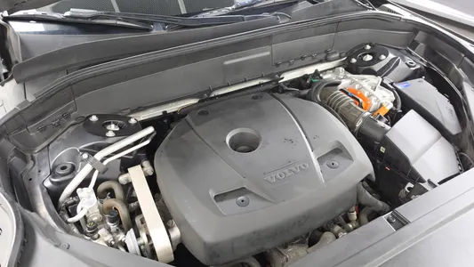 Volvo XC90 2 T8 2021 6