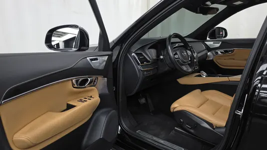 Volvo XC90 2 T8 2021 10