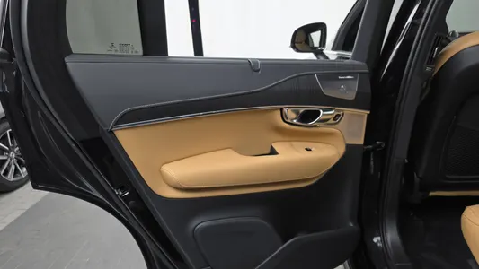 Volvo XC90 2 T8 2021 25