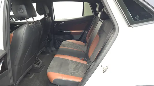 Volkswagen ID.4 2023 11