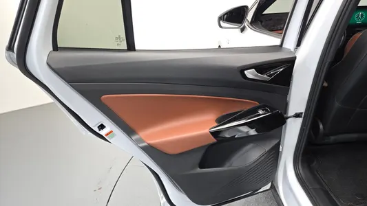 Volkswagen ID.4 2023 26