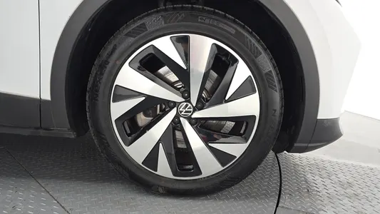 Volkswagen ID.4 2023 22