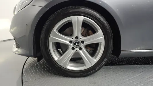 Mercedes-Benz E-Class W213 E200 2017 4