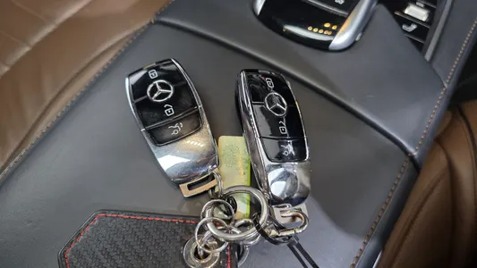 Mercedes-Benz S-Class W222 S560L 4MATIC 2019 16