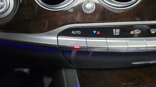 Mercedes-Benz S-Class W222 S560L 4MATIC 2019 28
