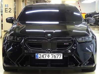 BMW M5 (G90) M5 2025 6