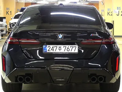 BMW M5 (G90) M5 2025 8