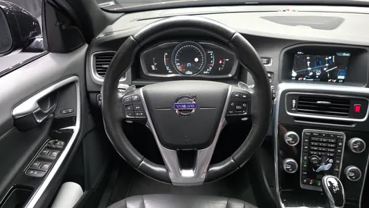 Volvo V60 T5 AWD 2015 13