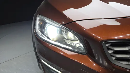 Volvo V60 T5 AWD 2015 22