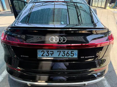 Audi e- 55 2021 10