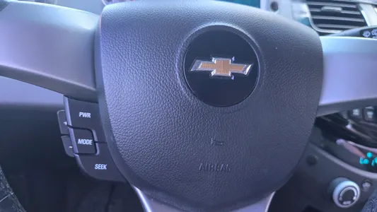 Chevrolet Spark LT 2012 14