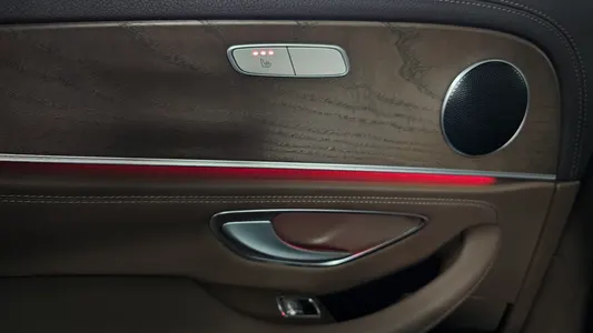 Mercedes-Benz E-Class W213 E220d 4MATIC 2017 18
