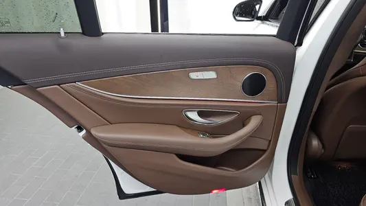 Mercedes-Benz E-Class W213 E220d 4MATIC 2017 25