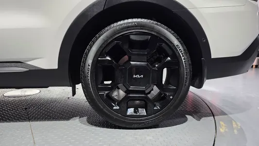 Kia 4 2.5T 4WD 2023 21