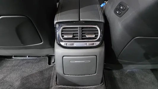 Genesis G90 3.8 AWD 2020 36