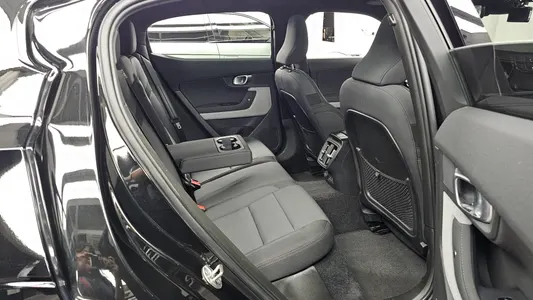 Polestar 2 2022 12