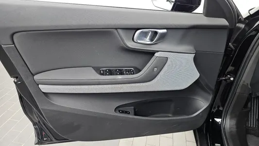 Polestar 2 2022 24