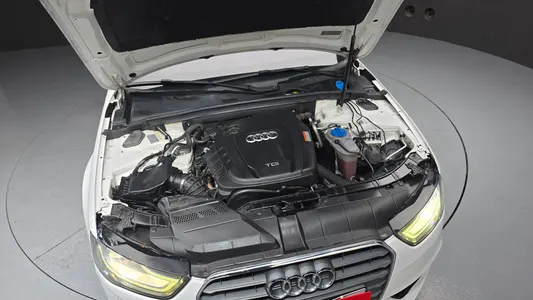 Audi A4 2.0 TDI 2013 6